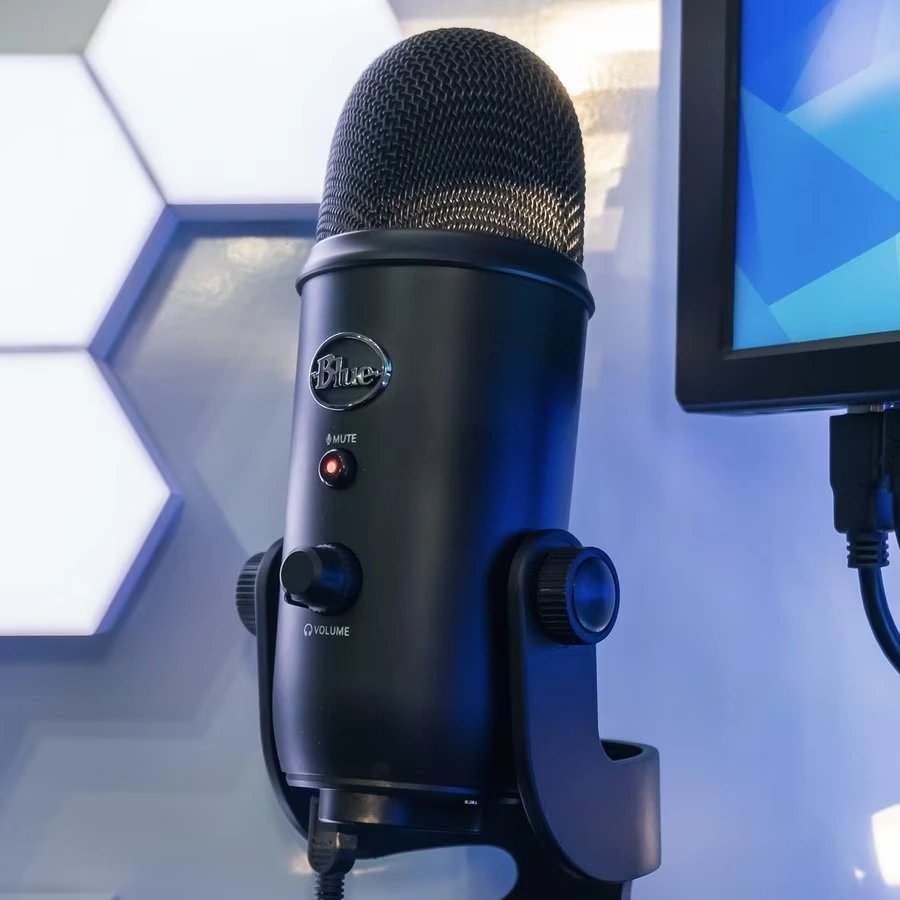 Blue Yeti Wired Condenser Microphone Blackout